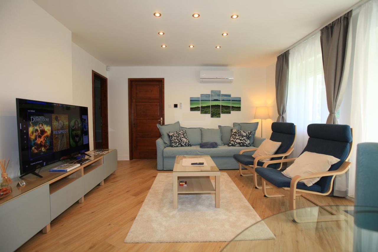 Paskal-Lux Apartments With Free Parking And Ac Budapešť Exteriér fotografie