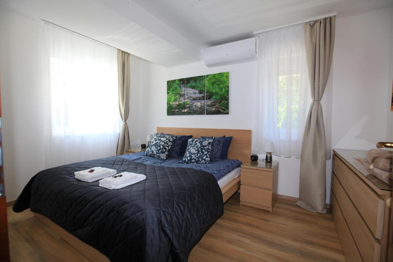 Paskal-Lux Apartments With Free Parking And Ac Budapešť Exteriér fotografie