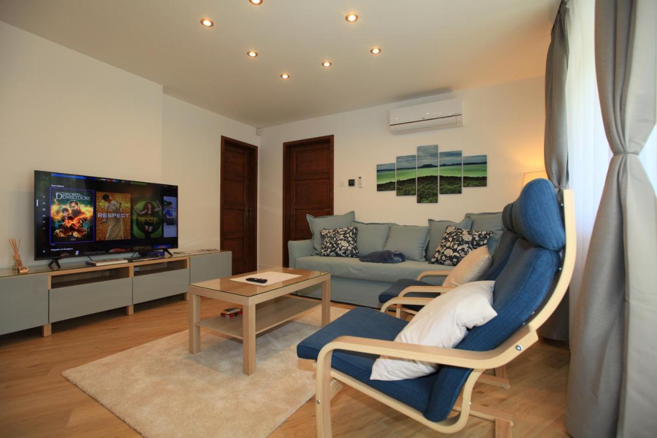 Paskal-Lux Apartments With Free Parking And Ac Budapešť Exteriér fotografie