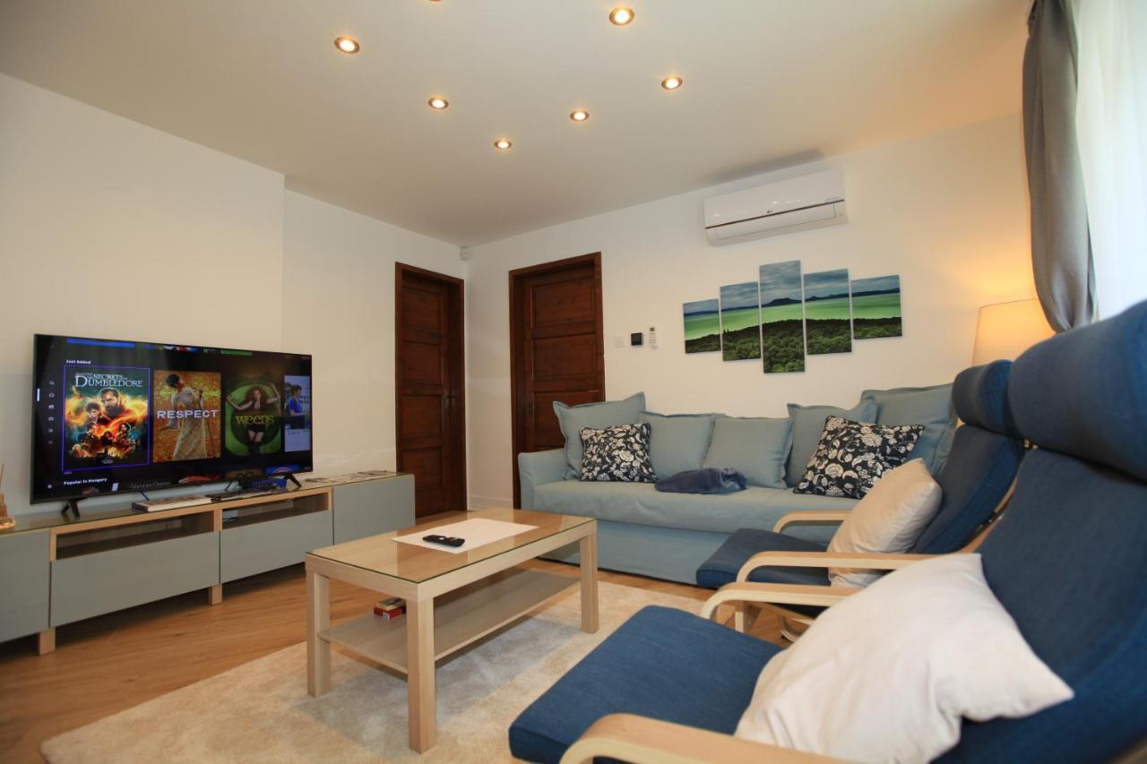 Paskal-Lux Apartments With Free Parking And Ac Budapešť Exteriér fotografie