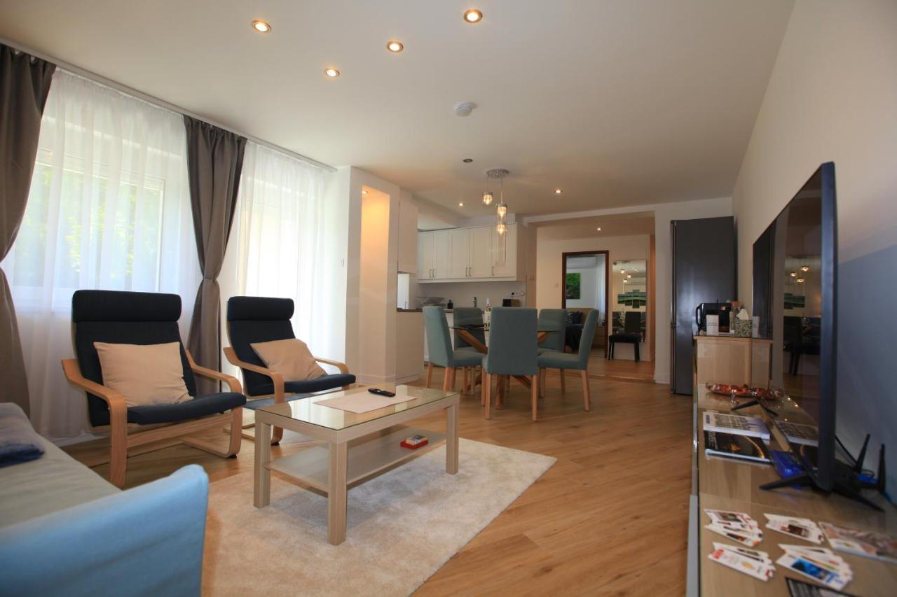 Paskal-Lux Apartments With Free Parking And Ac Budapešť Exteriér fotografie